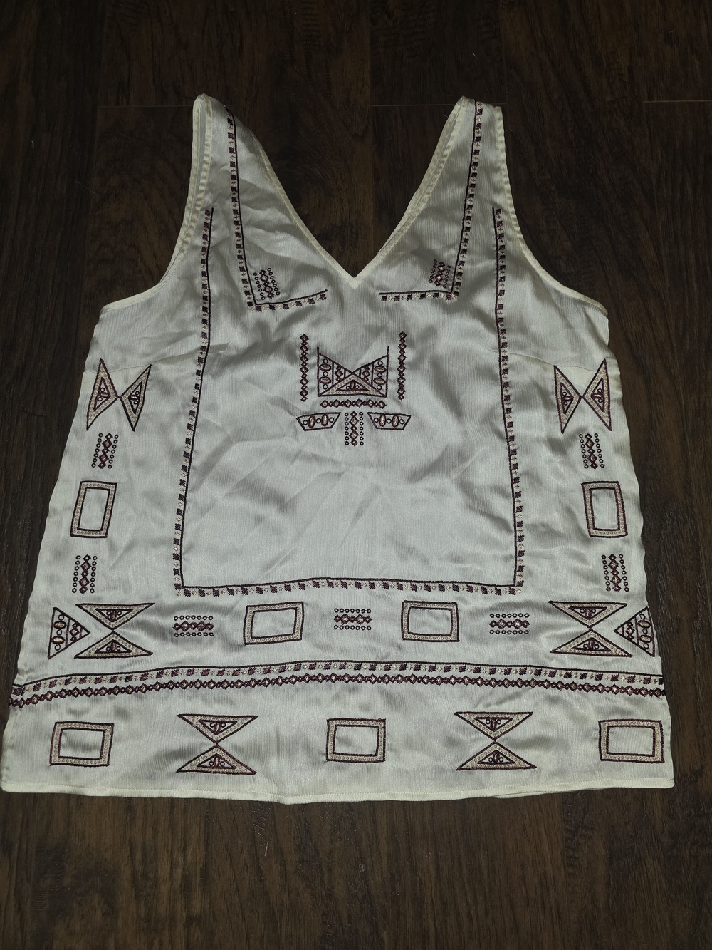 Laundry By Shelli Segal Ivory Tank Top with Maroon Geometric Embroidery